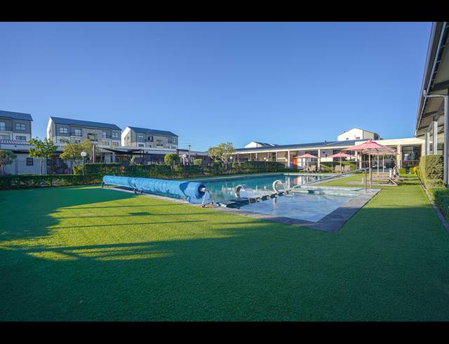 3 BEDROOM APARTMENT TO LET IN SANDOWN